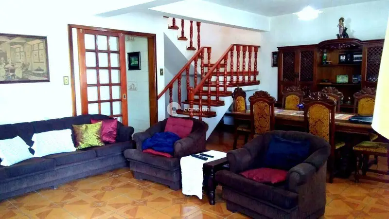 Casa à venda no Juscelino Kubitschek: 