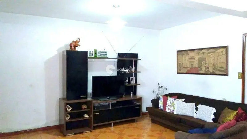 Casa à venda no Juscelino Kubitschek: 