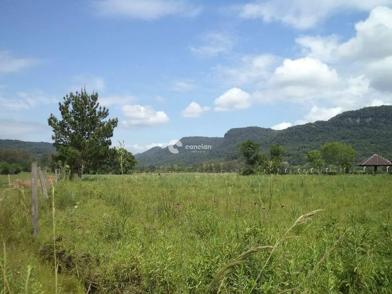 Área Rural à venda no Zona Rural: 