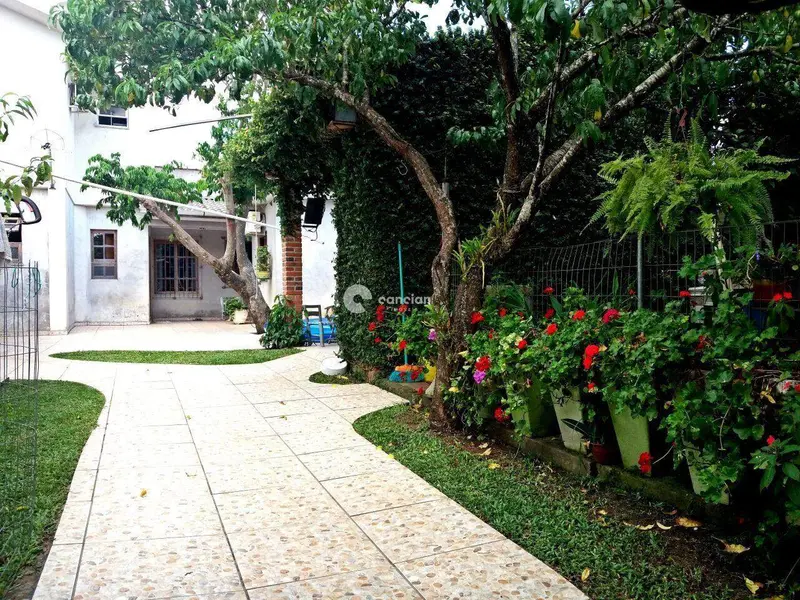 Casa à venda no Pé de Plátano: