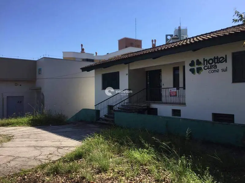 Terreno à venda no Nossa Senhora de Lourdes: 