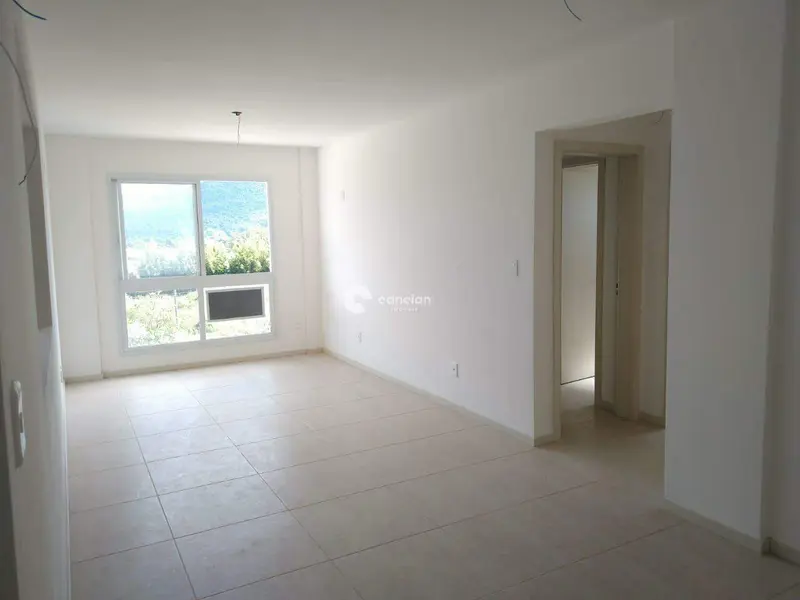 Apartamento à venda no Camobi: 