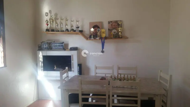 Casa à venda no Centro: