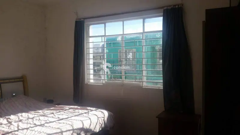 Casa à venda no Centro: