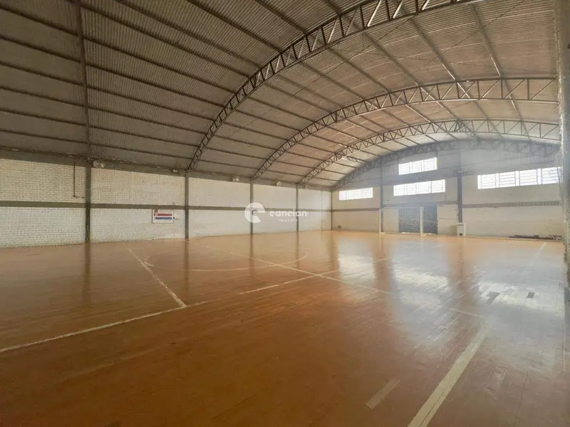 Pavilhão à venda no Nossa Senhora do Rosário: 