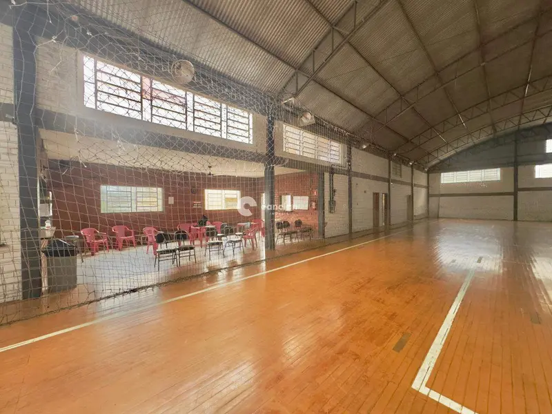 Pavilhão à venda no Nossa Senhora do Rosário: 