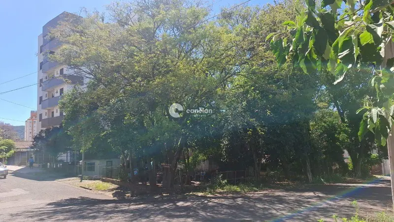 Terreno à venda no Nossa Senhora de Lourdes: