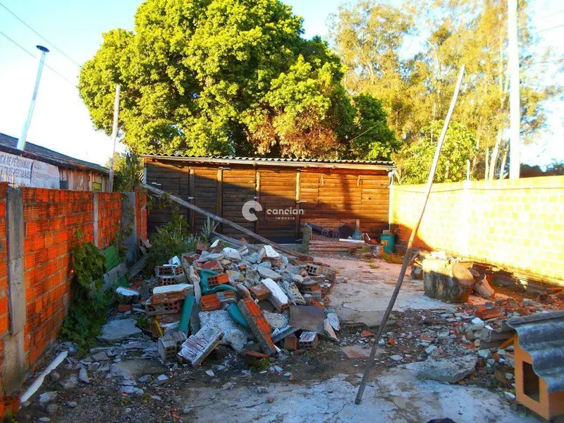 Terreno à venda no Camobi: