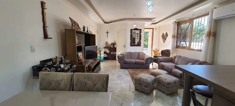 Casa à venda no Camobi: 