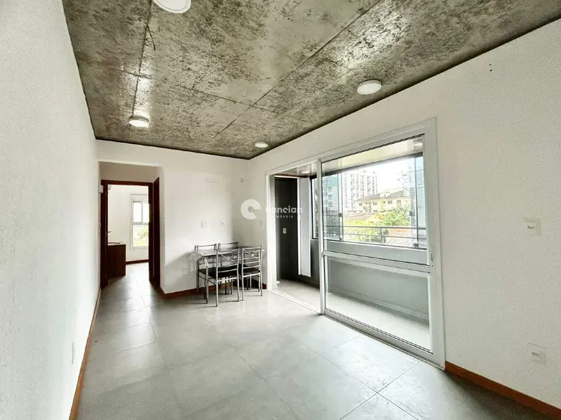 Apartamento à venda no Camobi: 