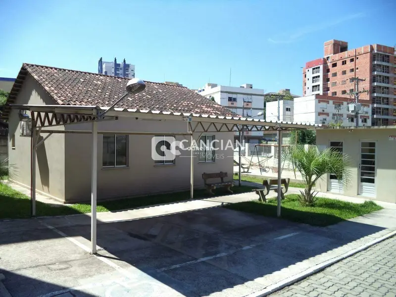 Apartamento à venda no Nossa Senhora do Rosário: 