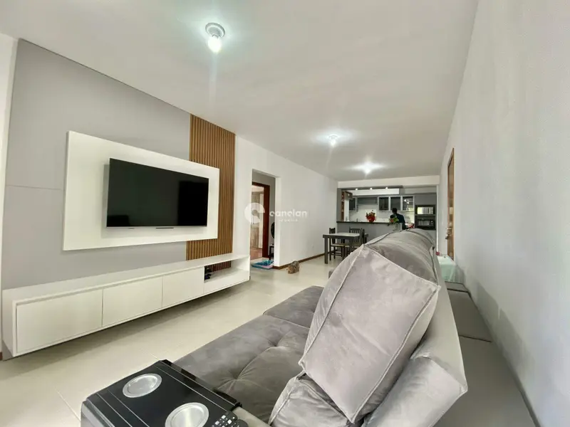 Apartamento à venda no Camobi: 