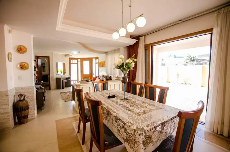 Casa à venda no Nossa Senhora Medianeira: 