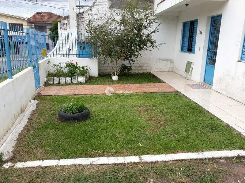 Casa à venda no Camobi: 