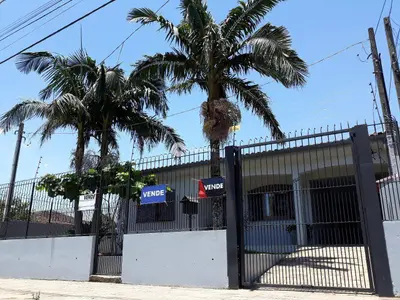 Casa à venda no Camobi: 