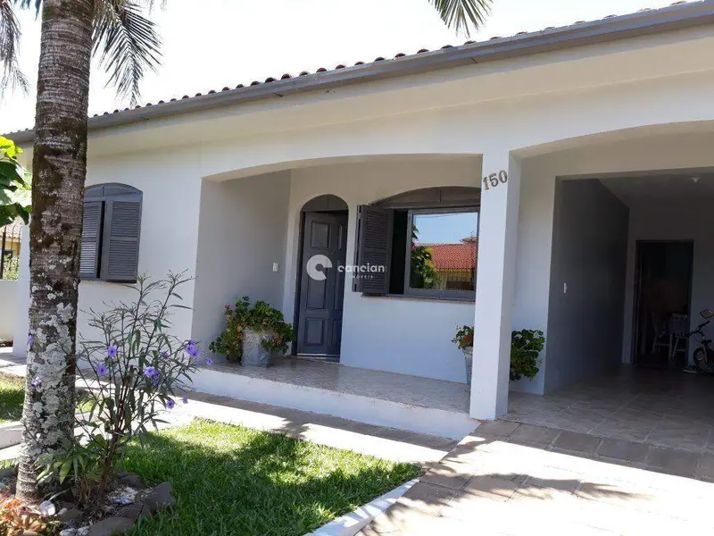 Casa à venda no Camobi: 