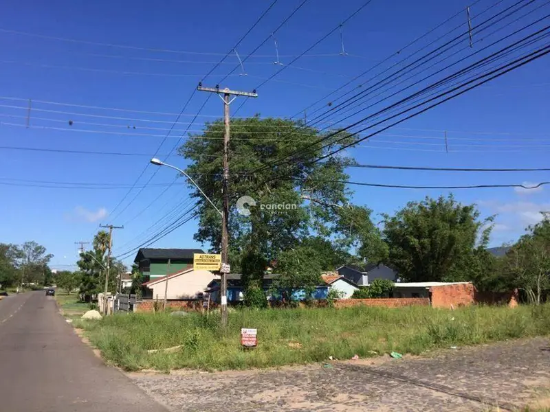 Terreno à venda no Camobi: 