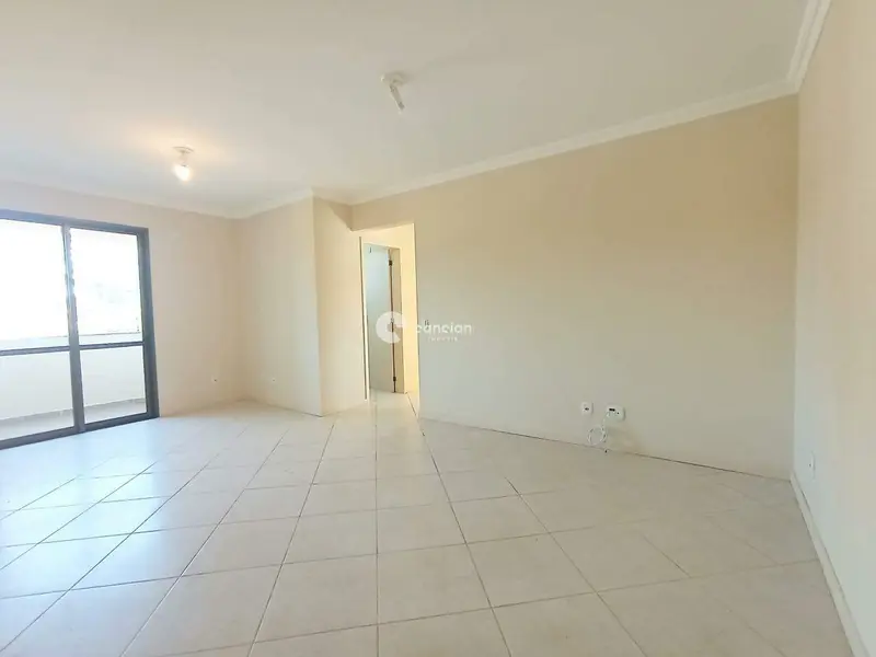 Apartamento à venda no Camobi: 