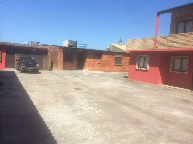 Sobrado à venda no Cassino: