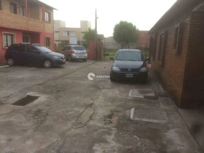 Sobrado à venda no Cassino: