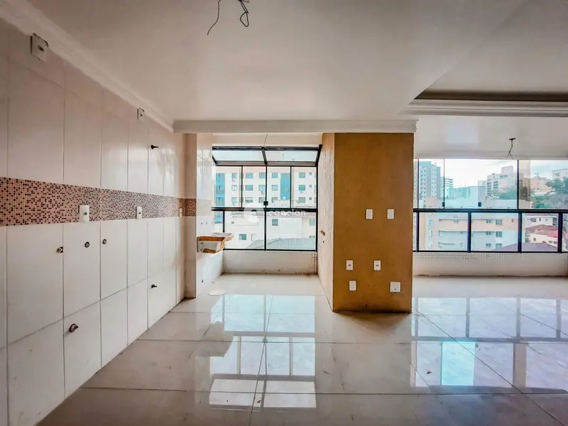 Apartamento à venda no Centro: 