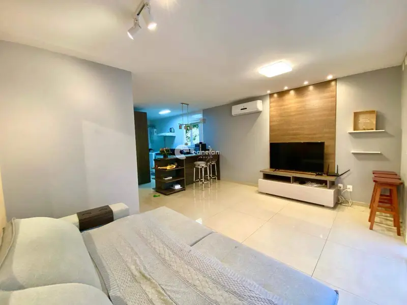Casa de Condomínio à venda no São José: 