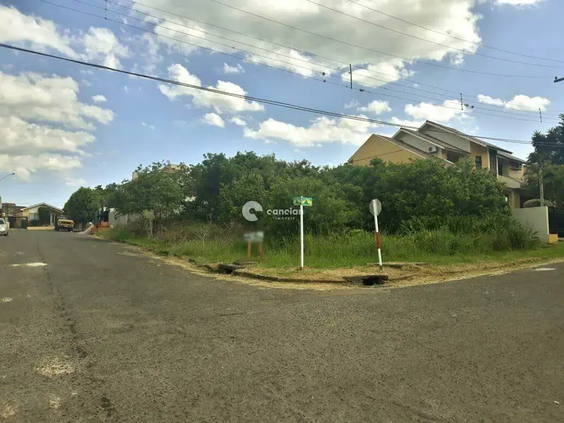 Terreno à venda no São José: 