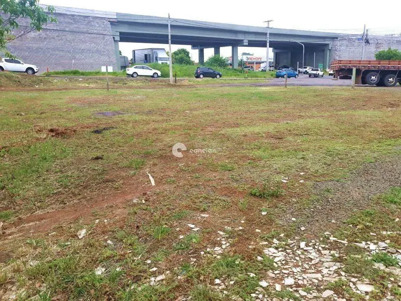 Terreno à venda no Km 3: 
