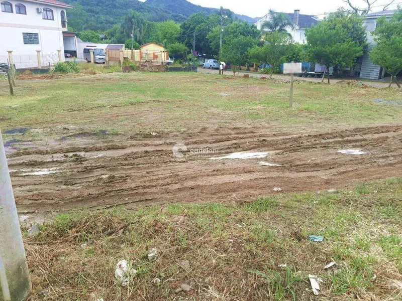 Terreno à venda no Km 3: 