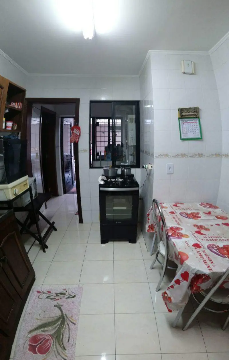 Apartamento à venda no Menino Jesus: 