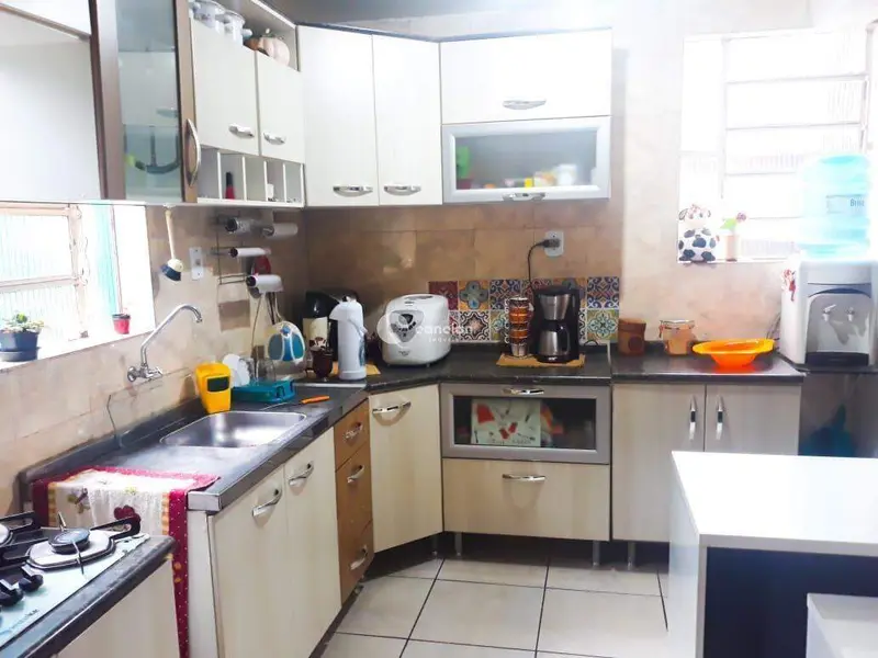 Casa à venda no Salgado Filho: 