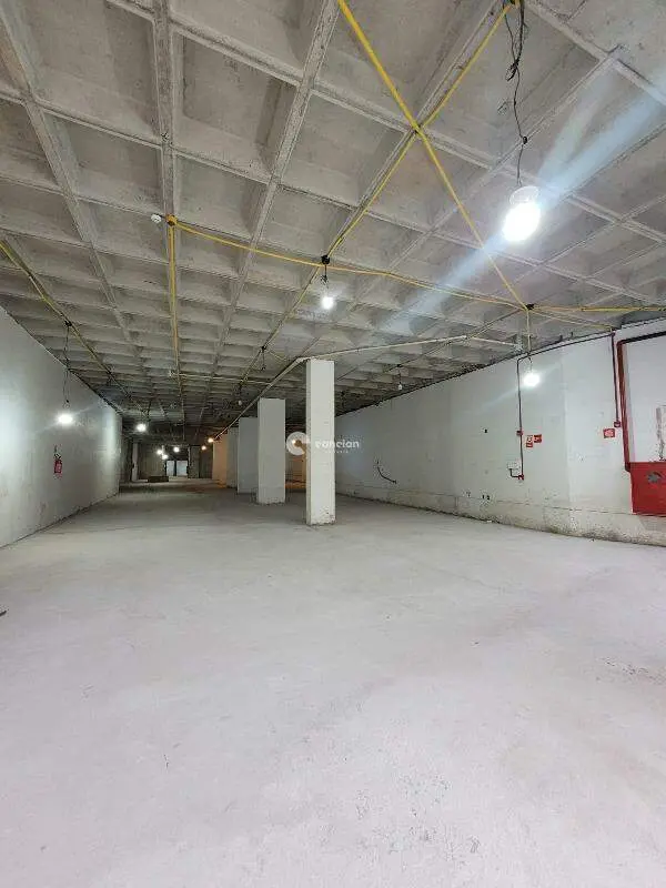 Loja para aluguel no Nossa Senhora Medianeira: