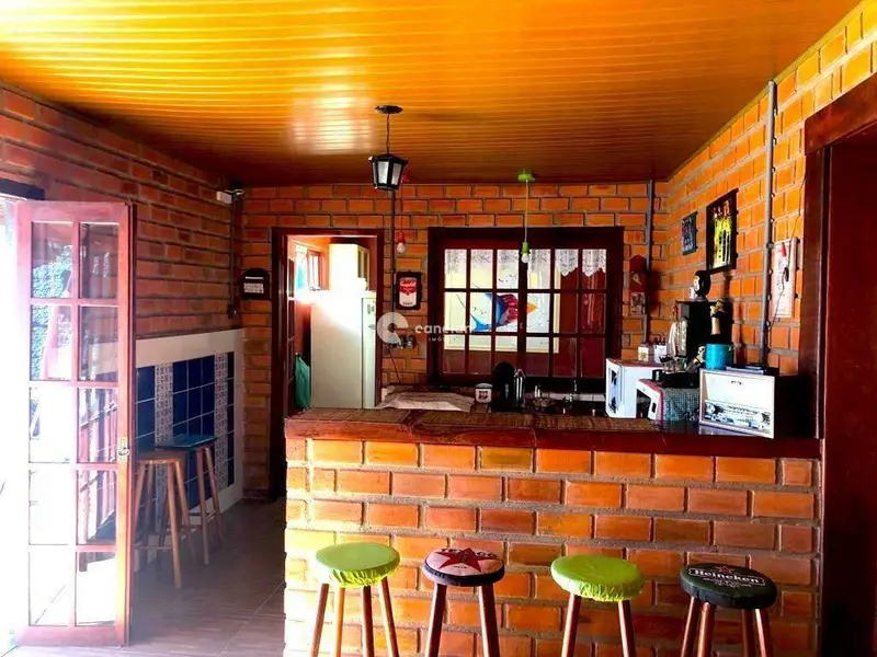 Casa à venda no Camobi: 