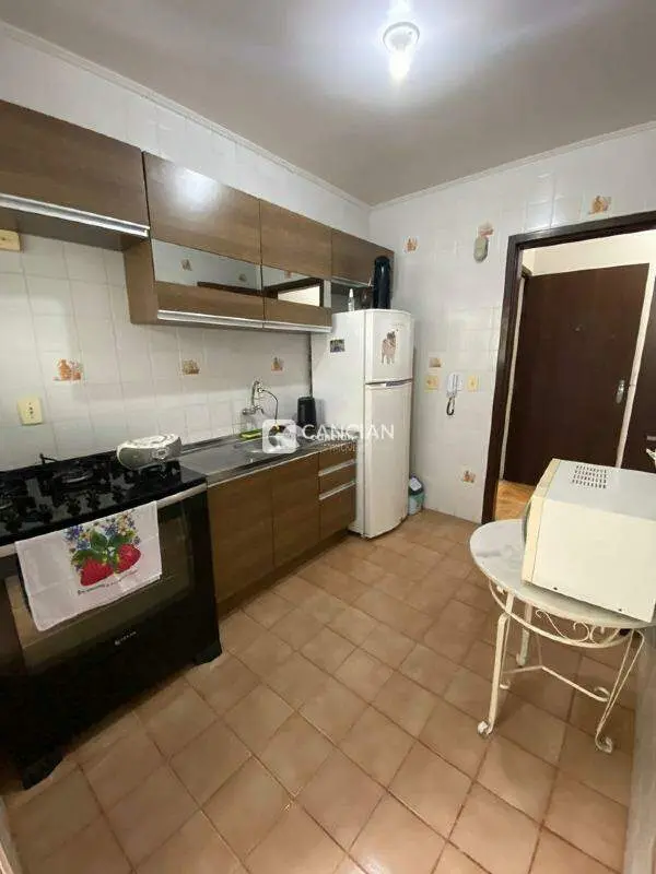 Apartamento à venda no Menino Jesus: 