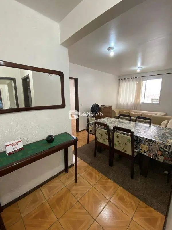 Apartamento à venda no Menino Jesus: 