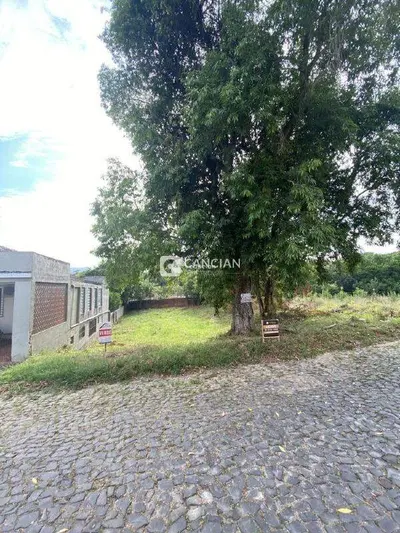 Terreno à venda no Menino Jesus: 