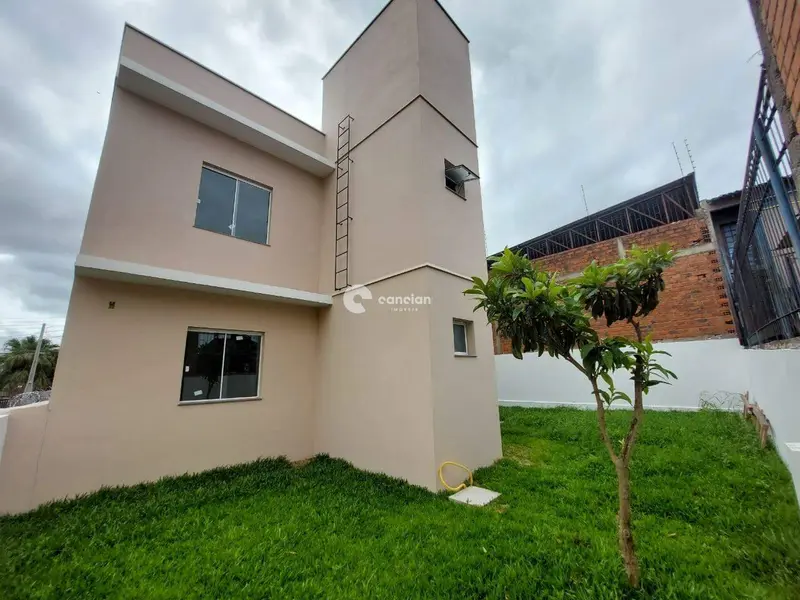 Casa à venda no São João: 
