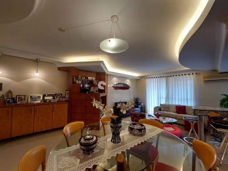 Apartamento à venda no Patronato: 