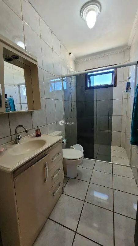 Casa à venda no Juscelino Kubitschek: 