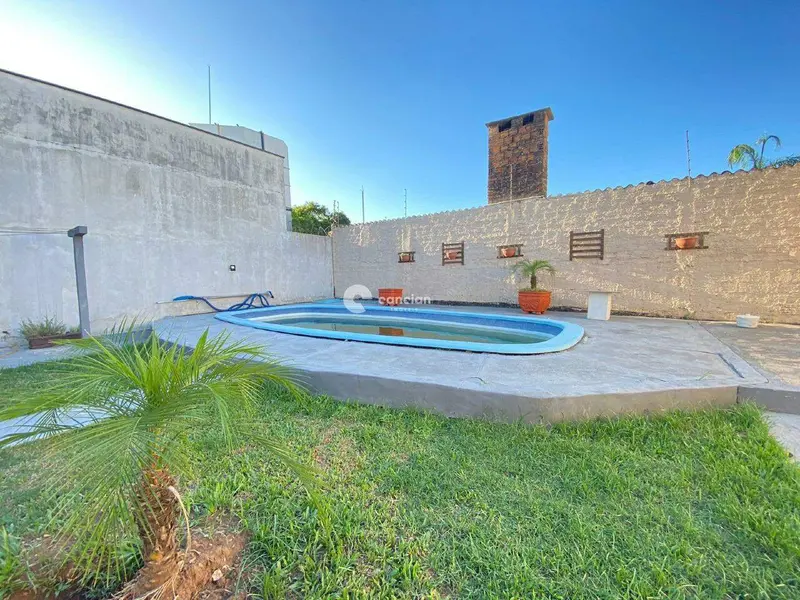 Casa à venda no Patronato: 