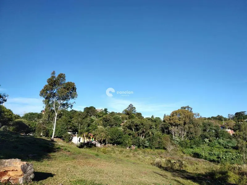 Campo à venda no Centro: