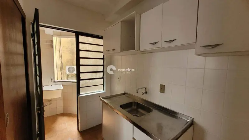 Apartamento para aluguel no Centro: 