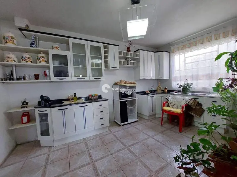 Casa à venda no Caturrita: 