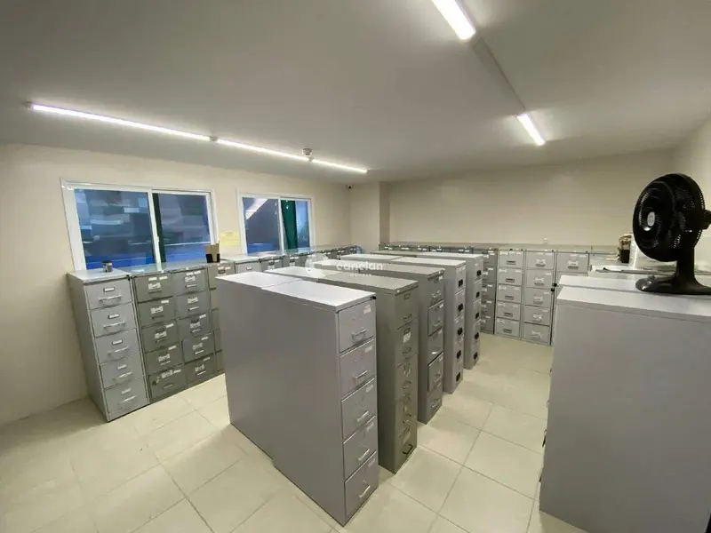 Sala Comercial à venda no Centro: 