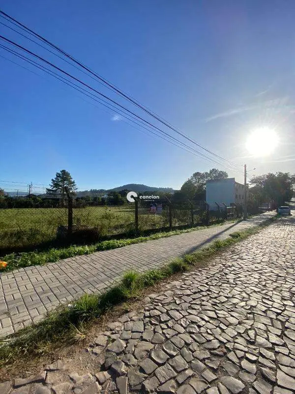 Terreno à venda no Tomazetti: