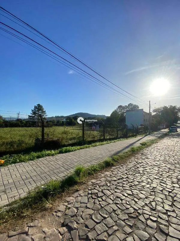 Terreno à venda no Tomazetti: 