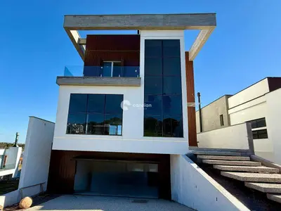 Casa de Condomínio à venda no Tomazetti: 