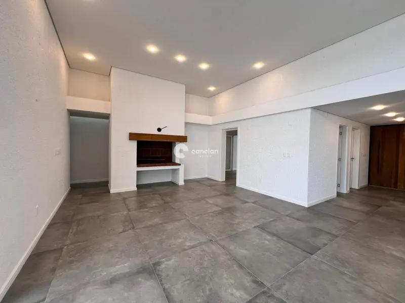 Casa de Condomínio à venda no São José: 