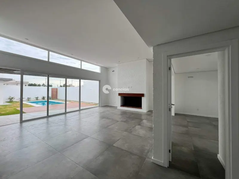 Casa de Condomínio à venda no São José: 
