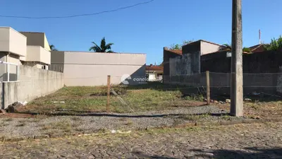 Terreno à venda no Camobi: 